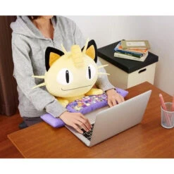 Bandai Pokemon PC Cushion Meowth