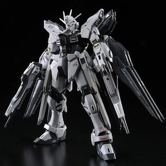 Bandai RG 1/144 Strike Freedom Gundam DEACTIVE Mode Plastic Model ( JAN 2023 ) 3 Bandai RG 1/144 Strike Freedom Gundam DEACTIVE Mode Plastic Model ( JAN 2023 )