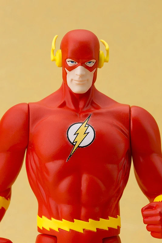 KOTOBUKIYA ARTFX+ The Flash Super Powers Classics 1/10 12 KOTOBUKIYA ARTFX+ The Flash Super Powers Classics 1/10 - Image 10