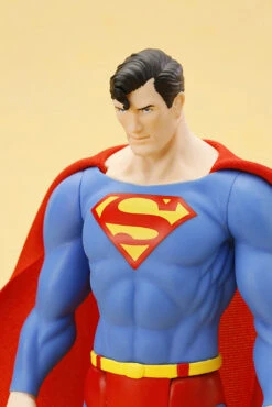 KOTOBUKIYA ARTFX+ Superman Super Powers Classics 1980 1/10 -Kurama Toys Store artfxp supermanC up08 51467.1425627774
