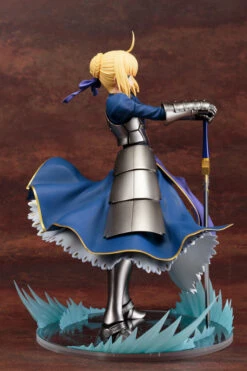 KOTOBUKIYA King Of Knights Saber 1/7 PVC Figure Fate/stay Night -Kurama Toys Store kok Saber u5 40071.1437467236