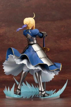 KOTOBUKIYA King Of Knights Saber 1/7 PVC Figure Fate/stay Night -Kurama Toys Store kok Saber u6 28347.1437467236